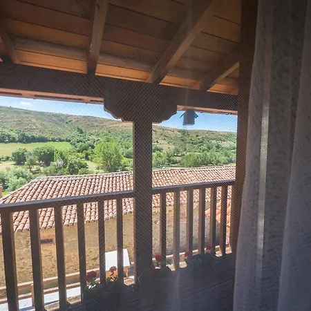 Casa Rural El Nido Azul Benllera