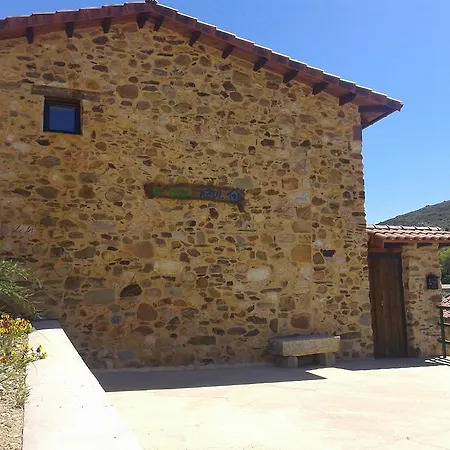 Casa Rural El Nido Azul * Benllera